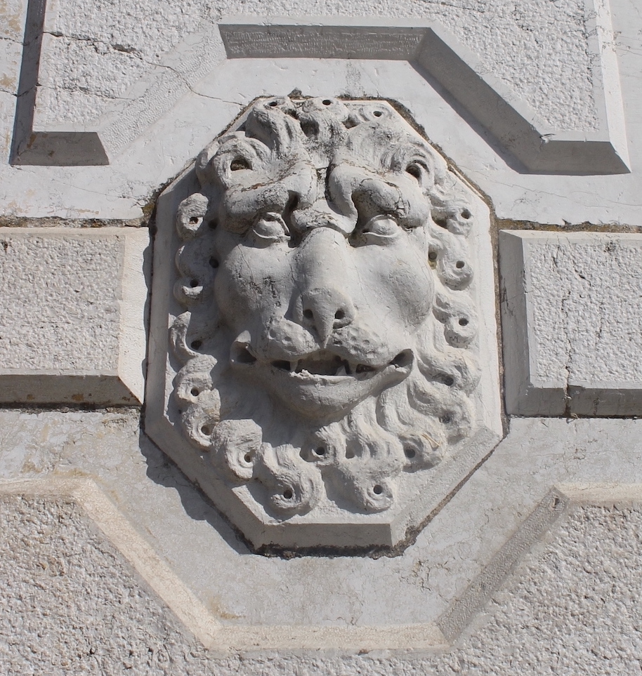 La Villa Pisani tête de lion