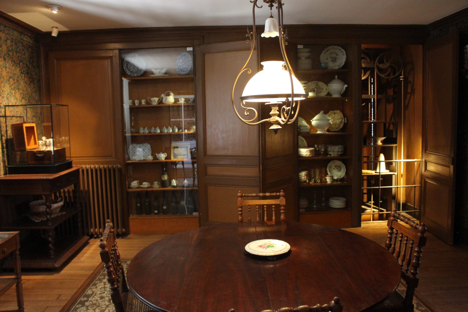 Arbois : bicentenaire Pasteur sa maison salle à manger