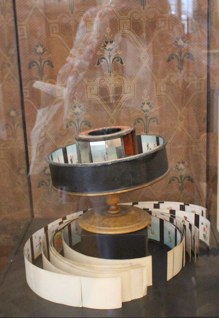 Arbois : bicentenaire Pasteur sa maison praxinoscope