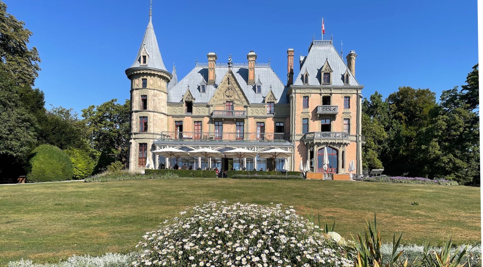 Lac de Thoune, Château de Schadau