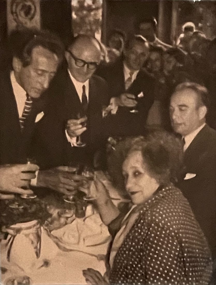 Colette avec Jean Cocteau au restaurant Le Grand Véfour, 