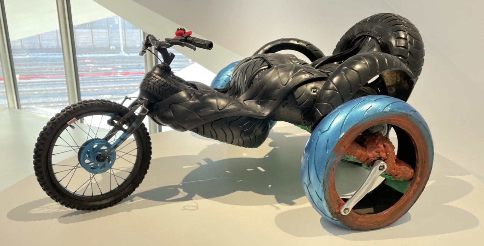 Amadou Fatoumata Ba Chaise de motard, pour enfants, 2018