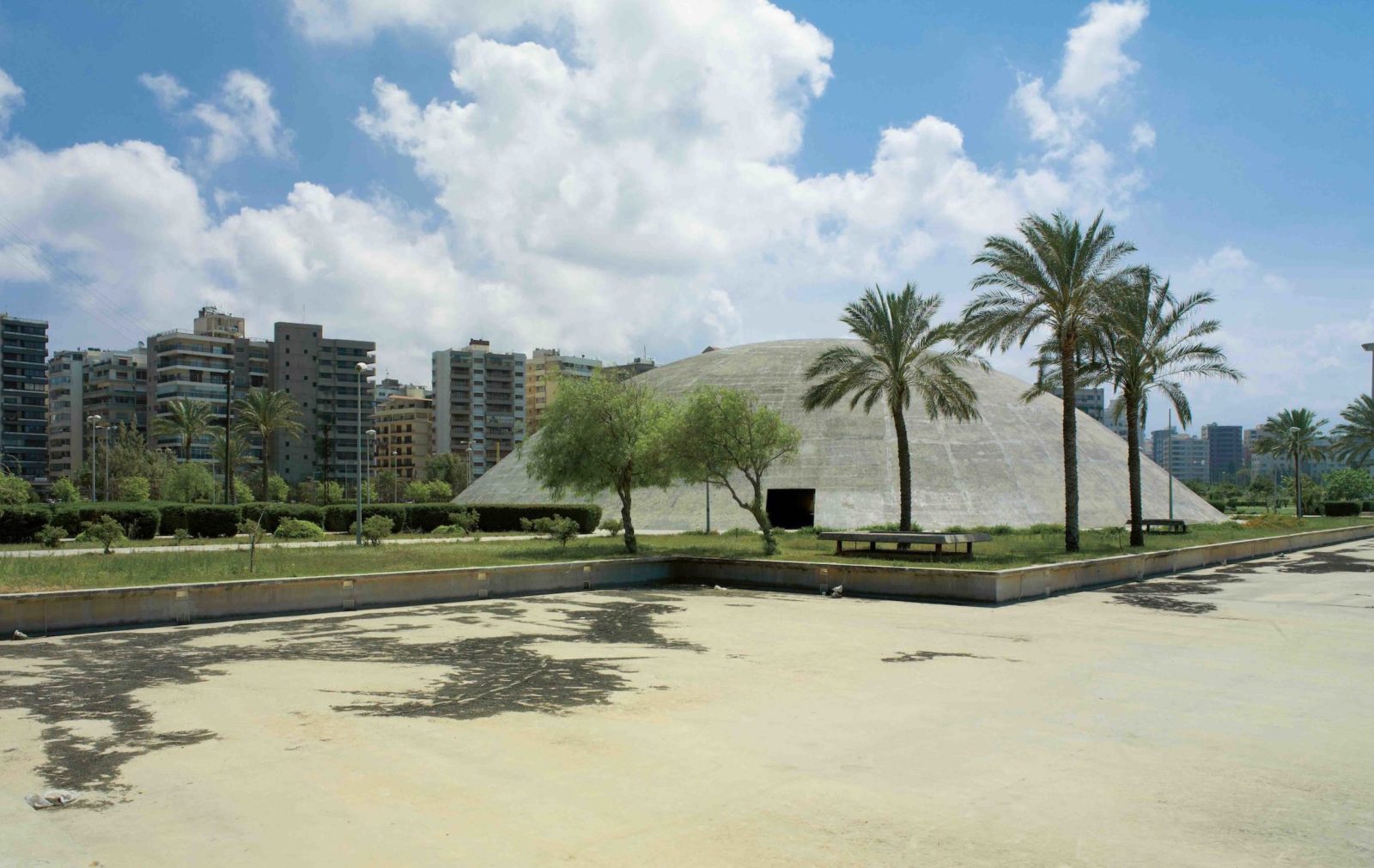 Oscar Niemeyer, Foire internationale Rachid Karameh, Tripoli.
