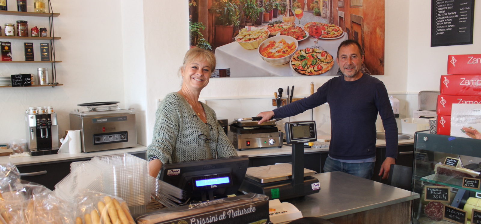 L'Isle-sur-la-Sorgue Nonna Santa Frédérique et Gérard