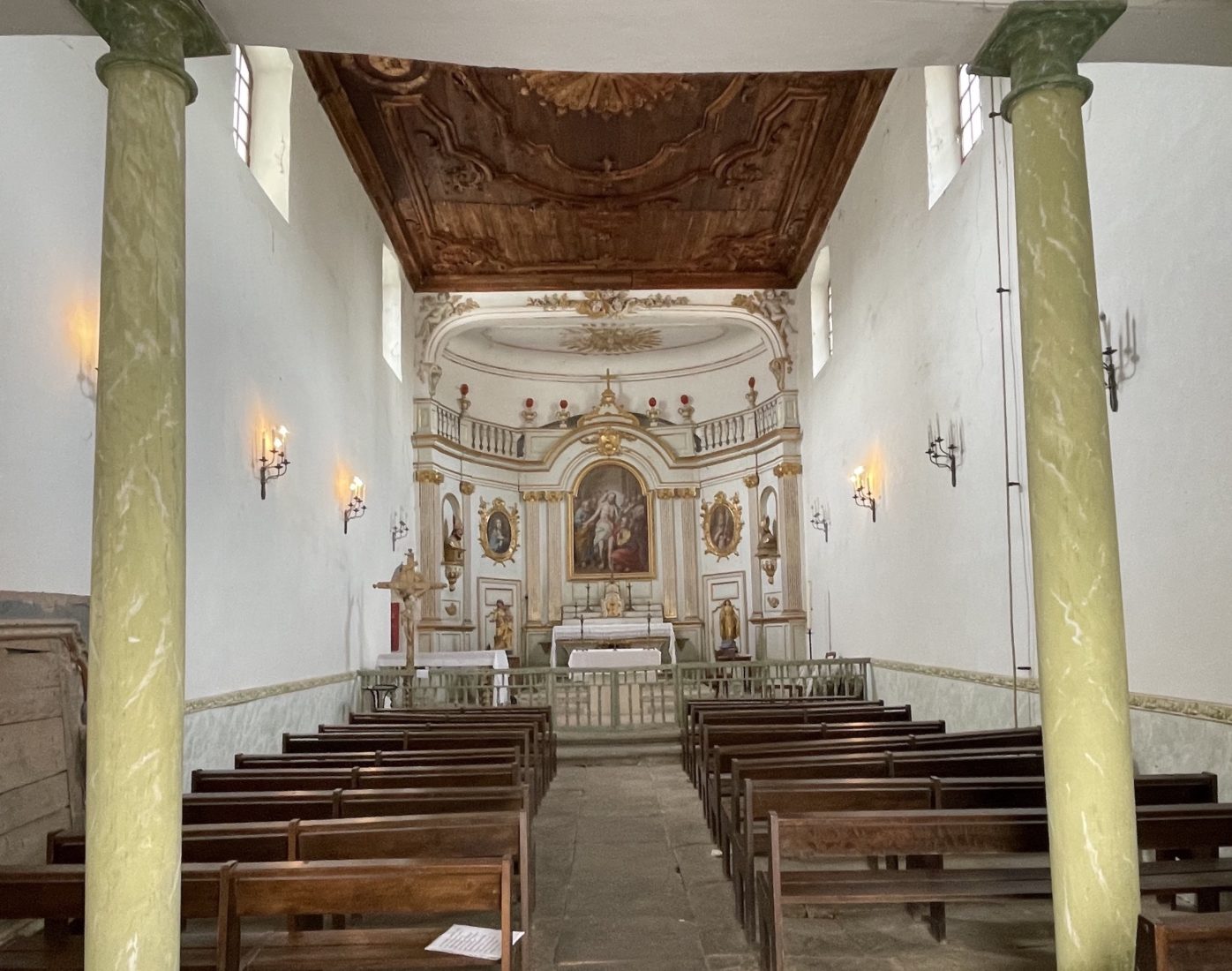 Ménerbes Chapelle Saint-Blaise