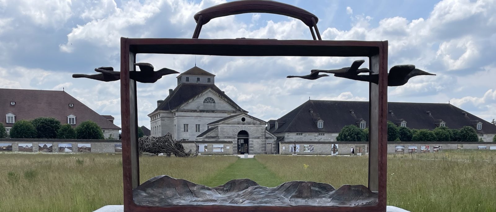 Saline royale d'Arc-et-Senans<br> Festival des jardins 2023 Evasion,  Folon