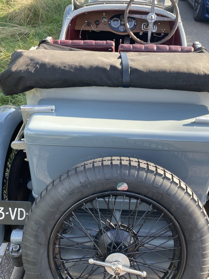 Bugatti ancienne décapotable
