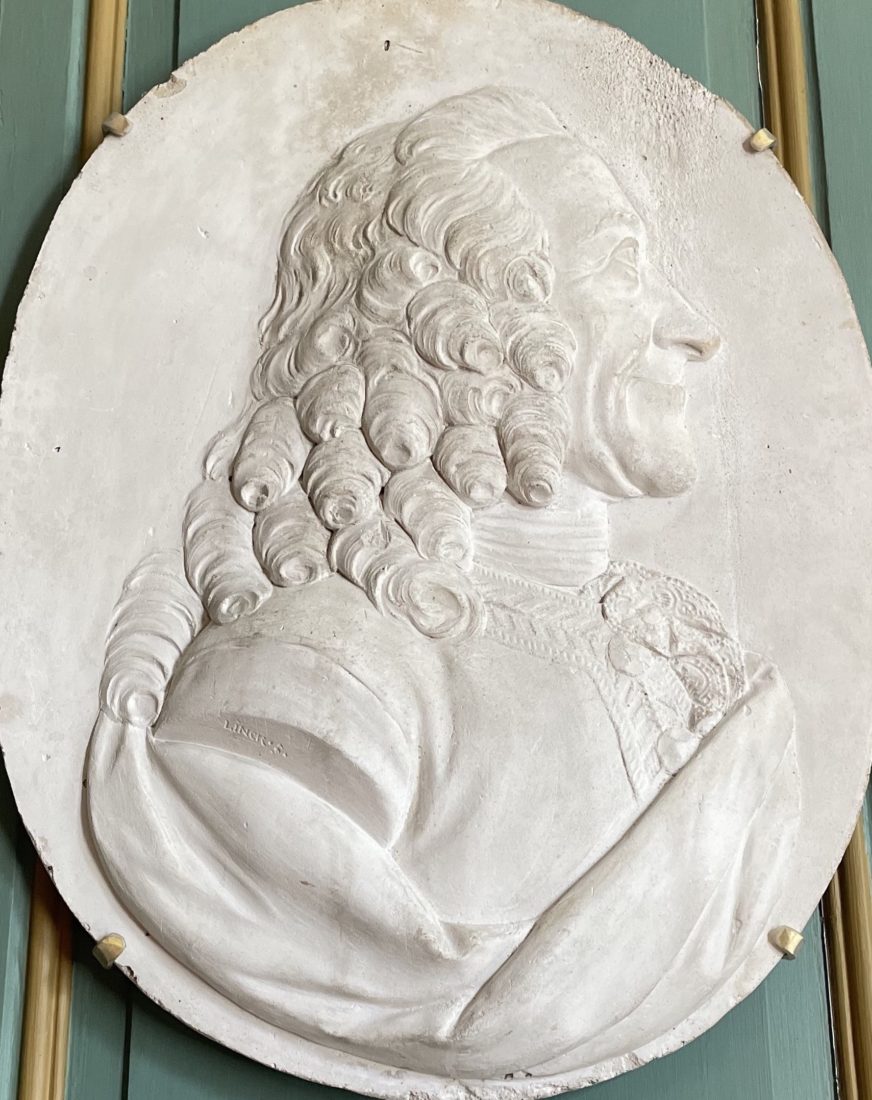Voltaire médailloon