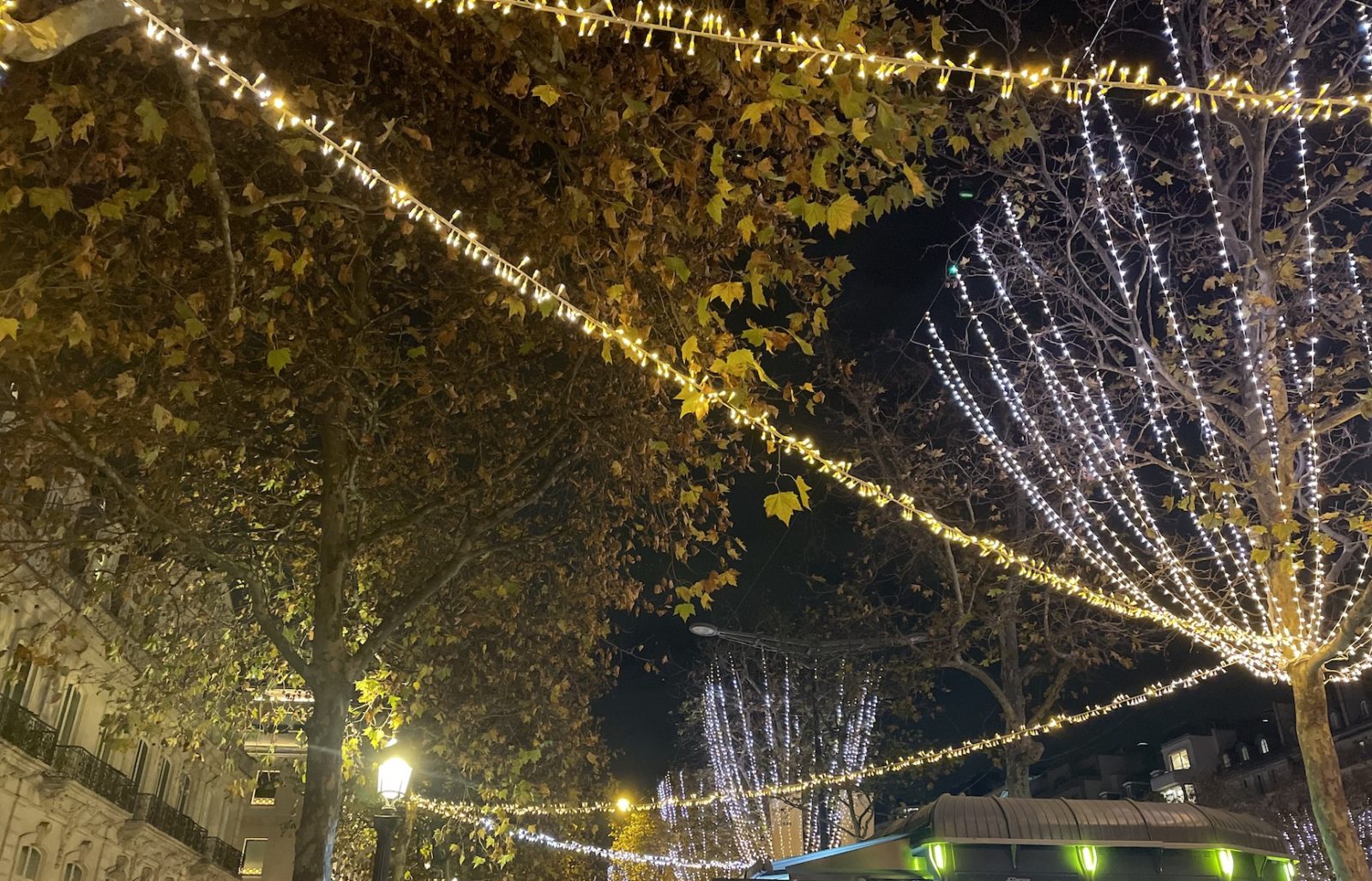 Paris Illuminations Champs Elysées