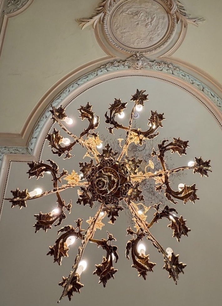 Grand Hôtel de Caux lustre 2