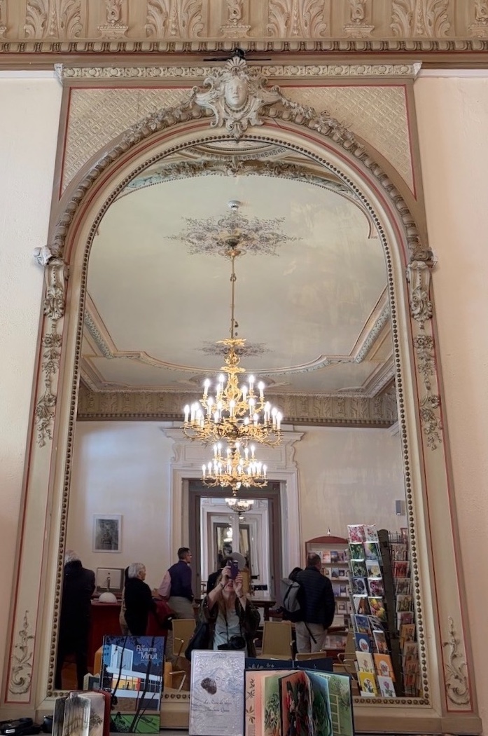 Grand Hôtel de Caux grand miroir