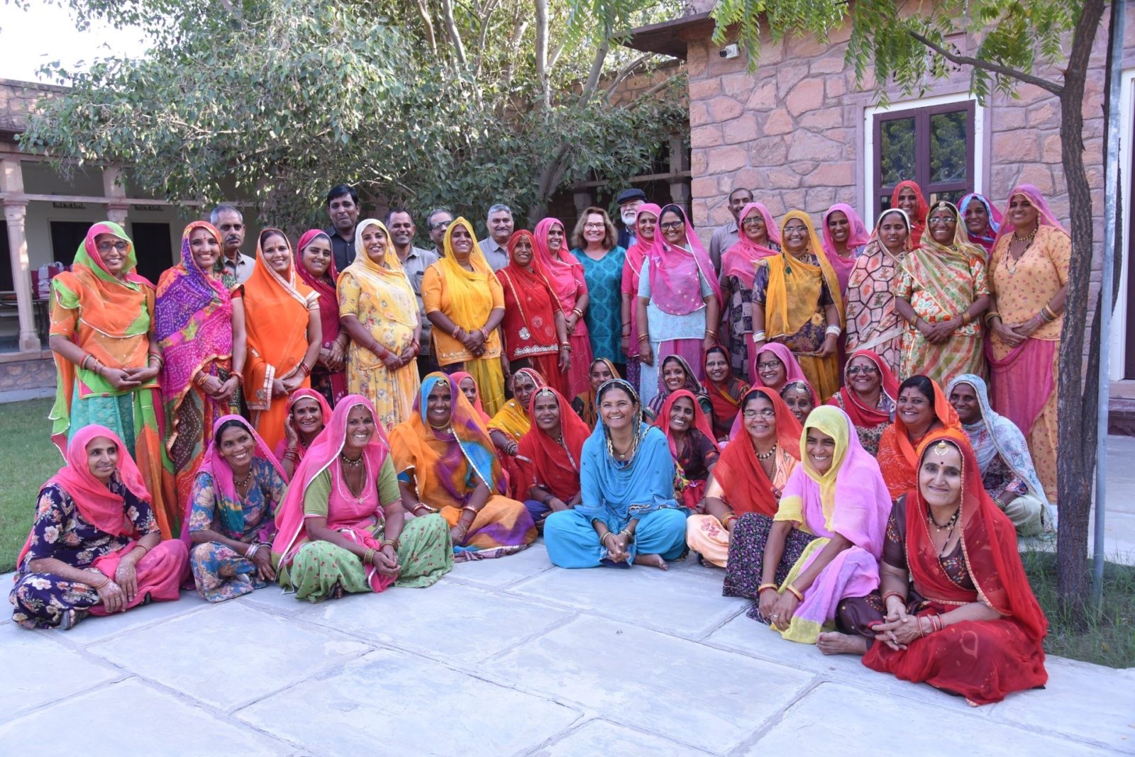 Nila moti grooupe inde