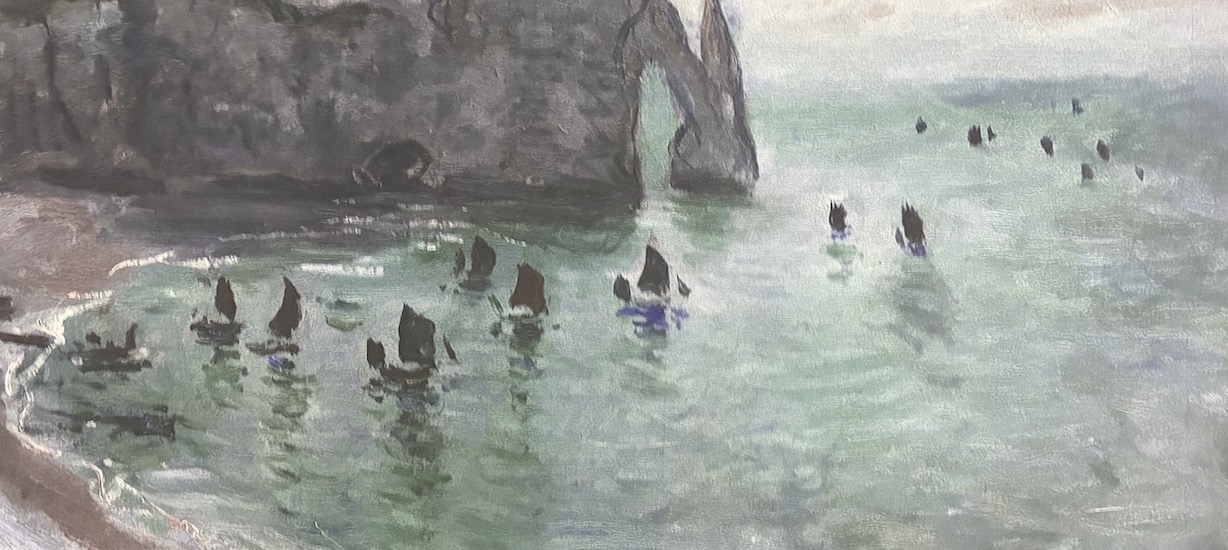 Imagine Monet Etretat : la porte d'Aval : bateaux de pêche sortant du port