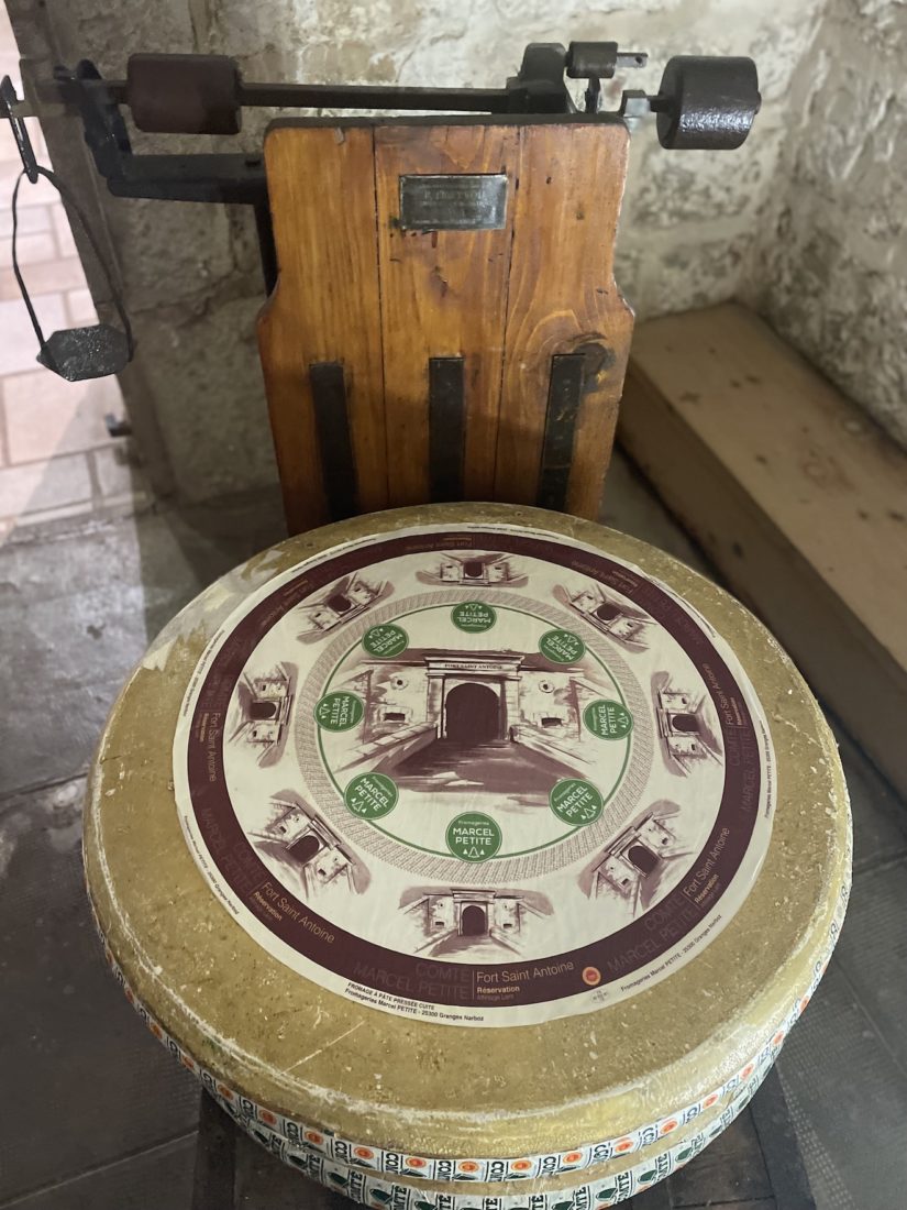 profondeurs du Fort St Antoine , le Comté