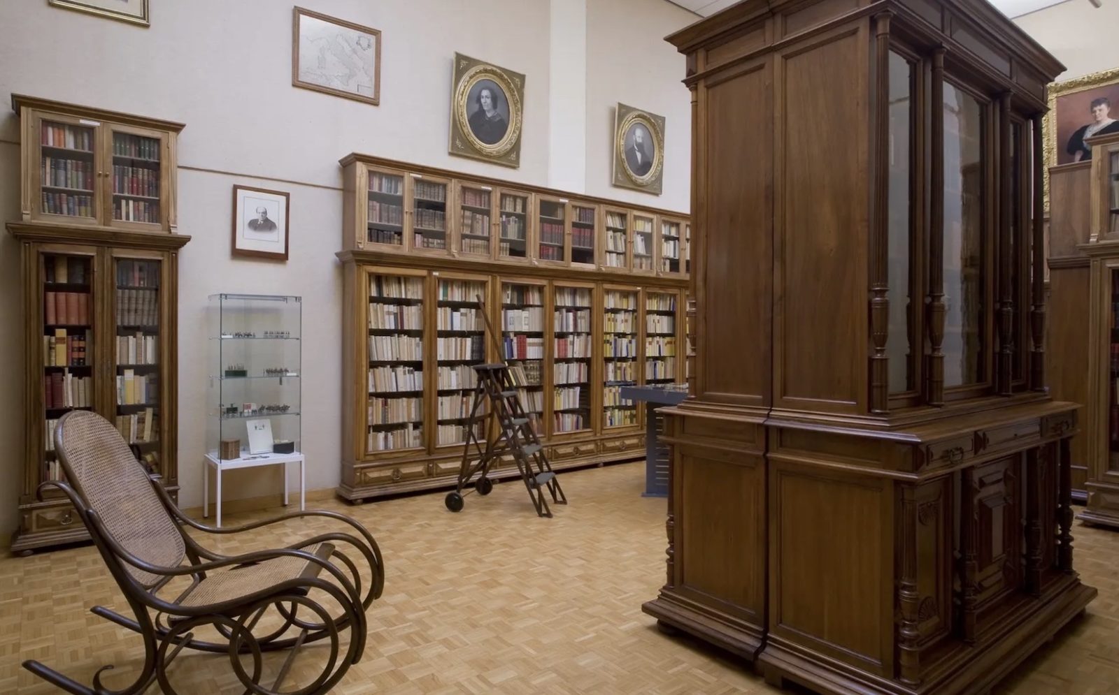 Vichy bibliothèque V-alery Larbaud