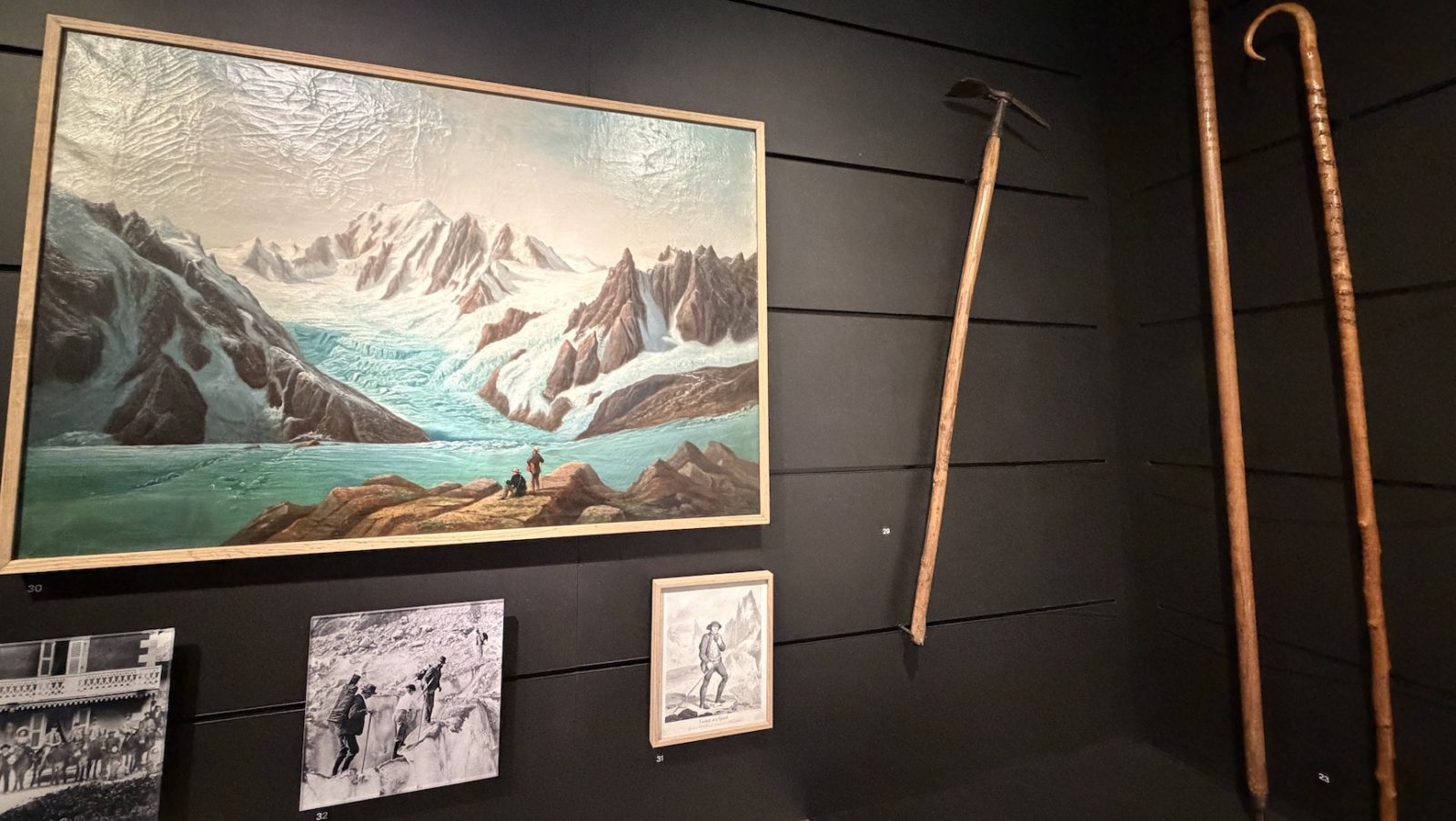 Chamonix Musée du Mont Blanc bâtons
