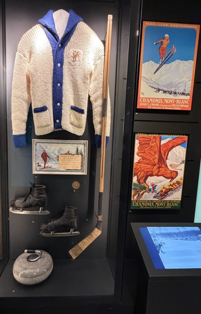 Musée du Mont Blanc Chamonix  vêtements hockeyeur
