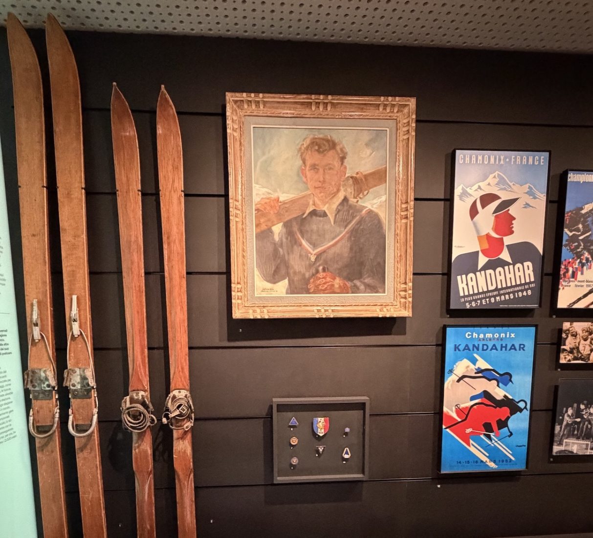 Musée du Mont Blanc Chamonix  matériel skis anciens