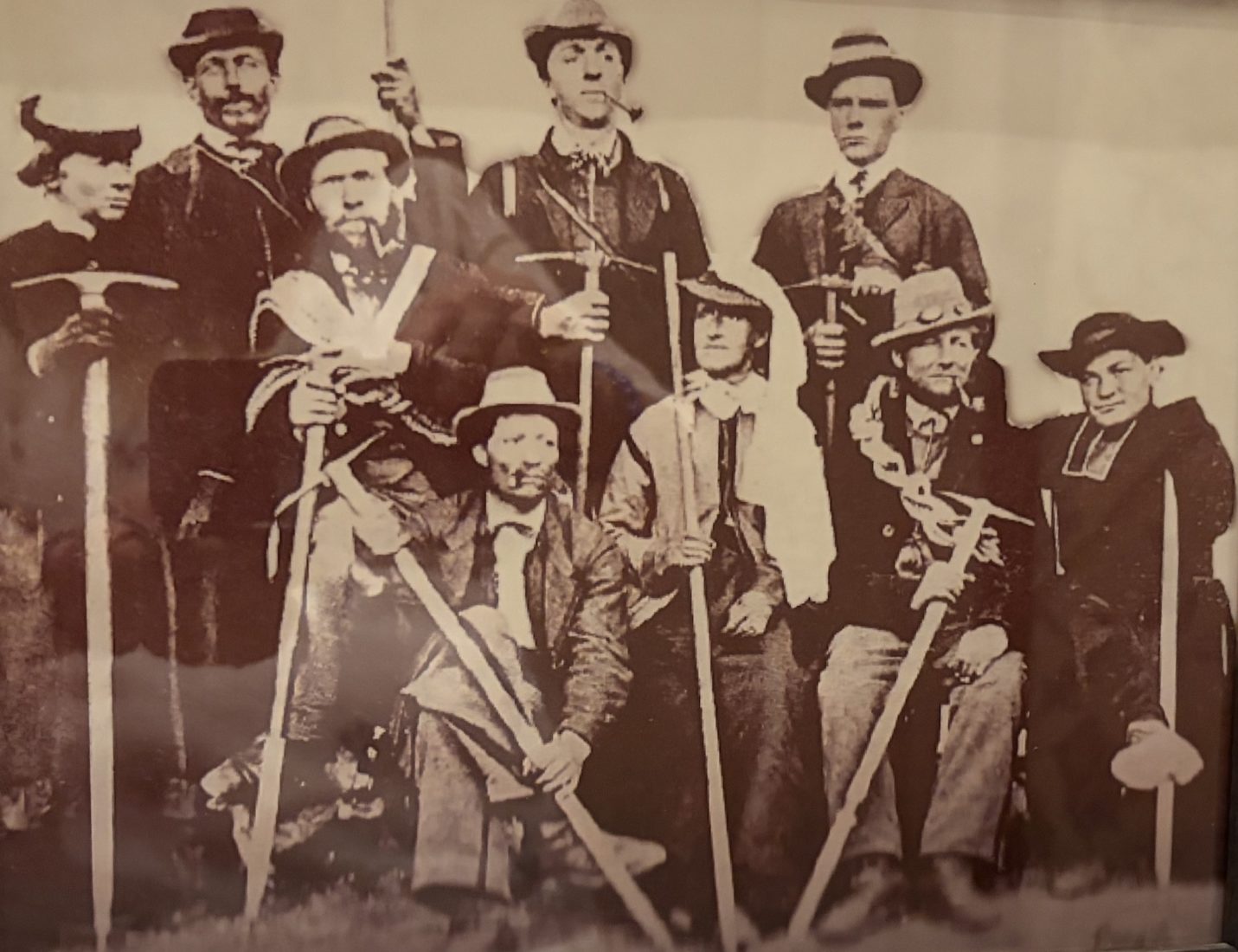 Hotel Pointe isabelle une fière équipe d'alpinistes 