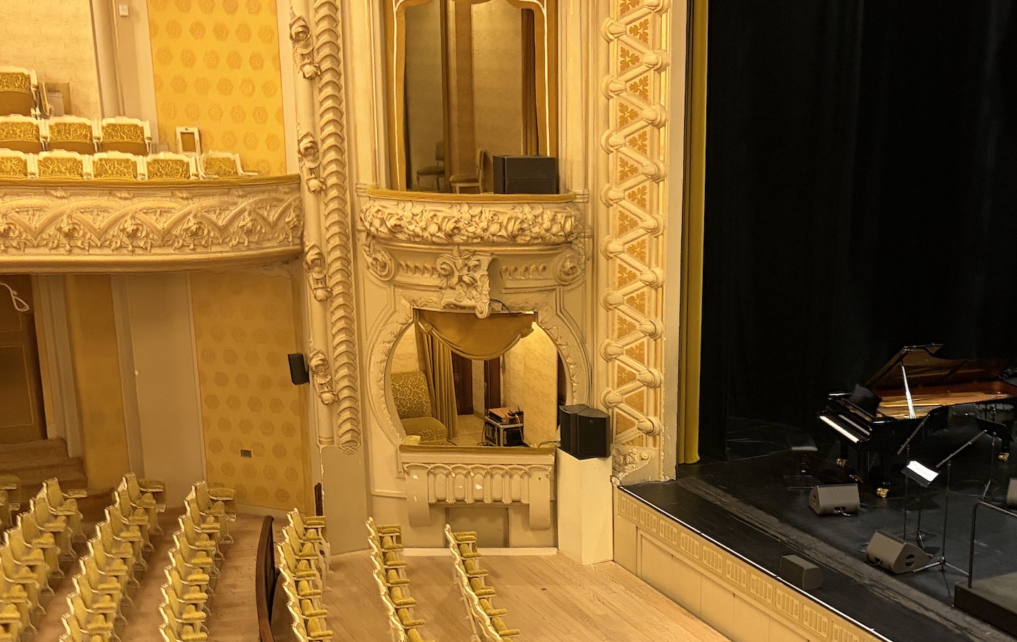 Opéra de Vichy avec vue sur scène