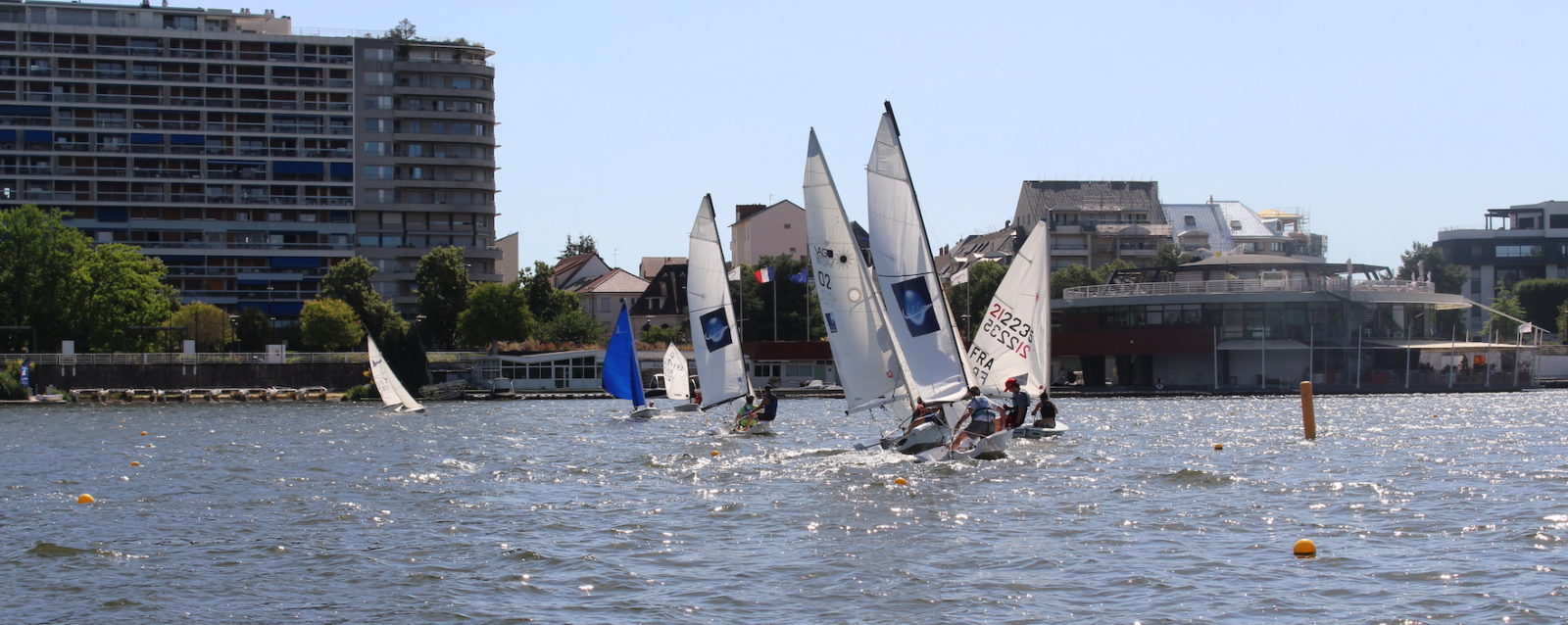 vichy ville sportive voile