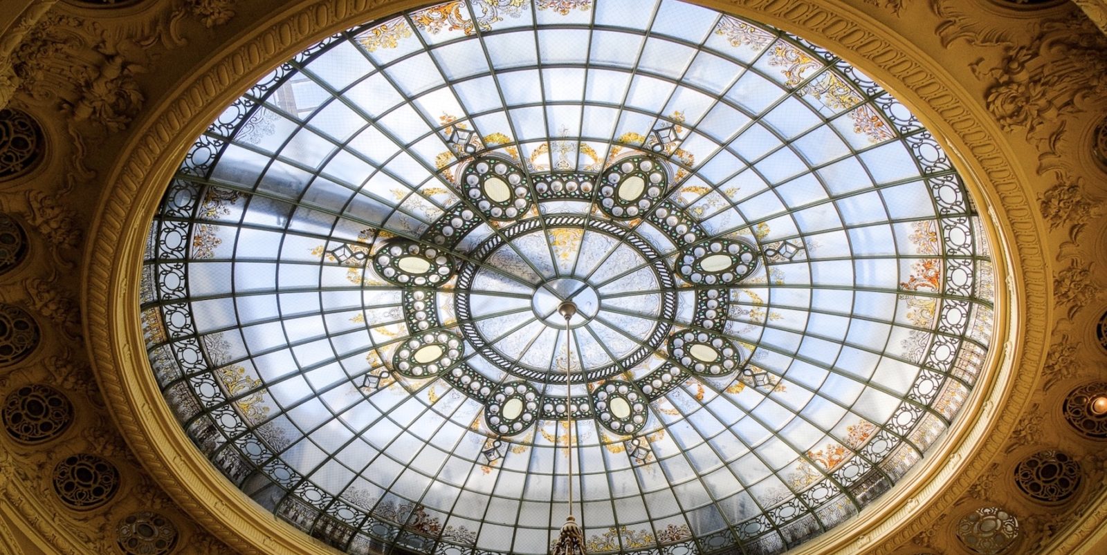 Vichy Palais des Congrès-Opéra plafond salle de bal